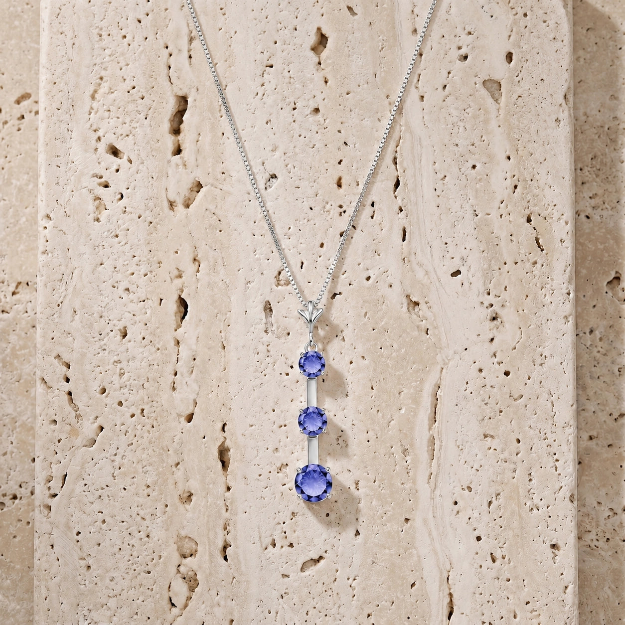 White Gold Tanzanite — Quintina