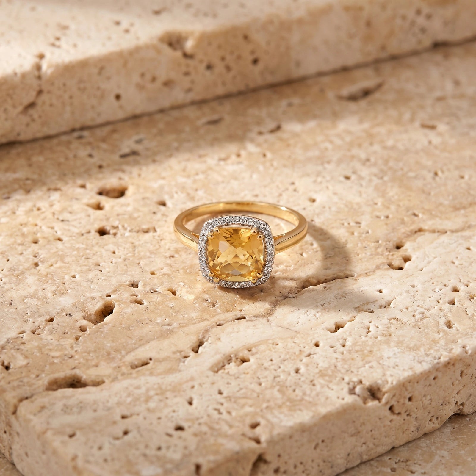 Yellow Gold Citrine & Diamond — Regina