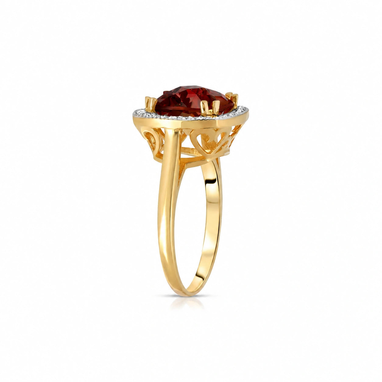 Yellow Gold Garnet & Diamond — Regina