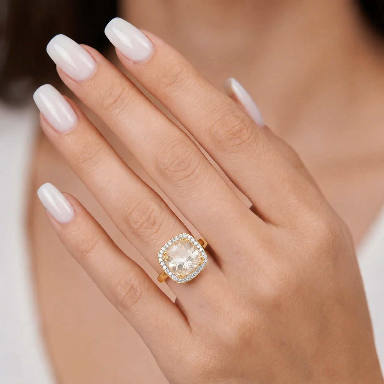 Yellow Gold White Topaz & Diamond — Regina