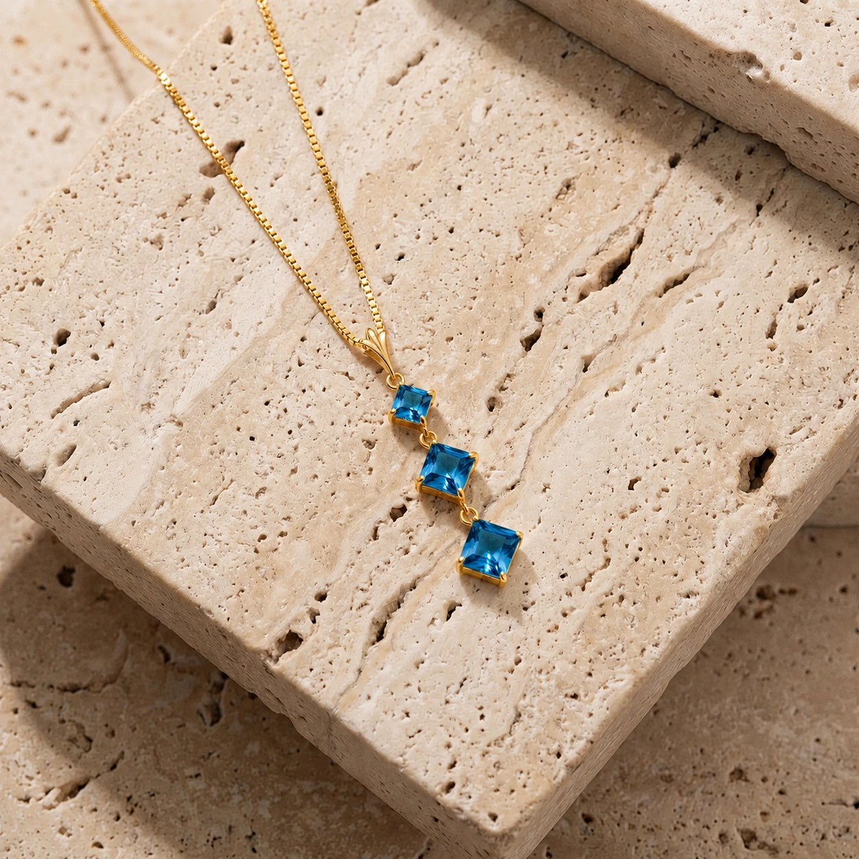 Yellow Gold Blue Topaz — Riccarda