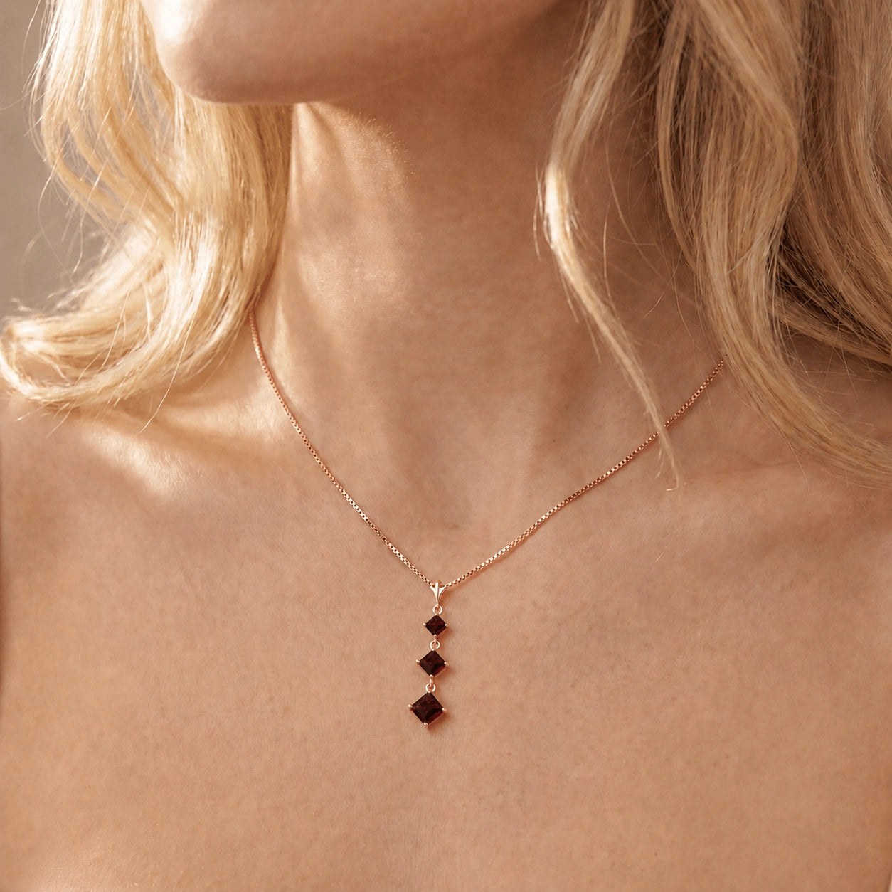 Rose Gold Garnet — Riccarda