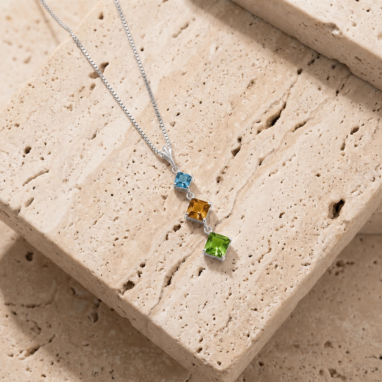 White Gold Peridot & Blue Topaz & Citrine — Riccarda
