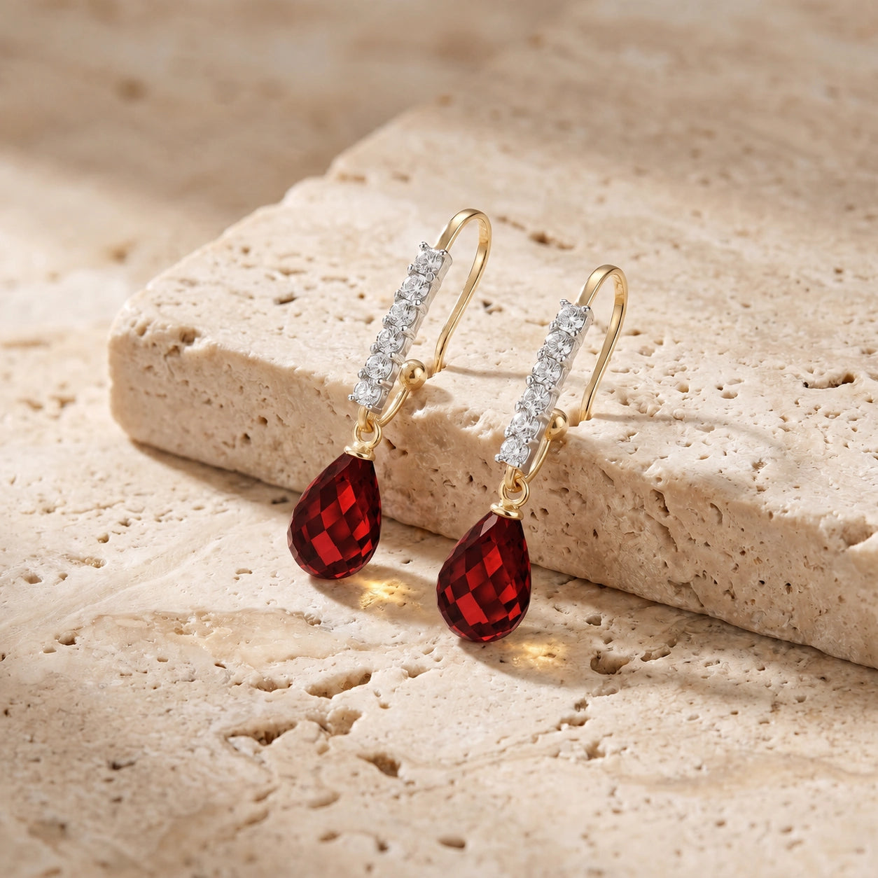 Yellow Gold Diamond & Garnet — Mariagiuliana