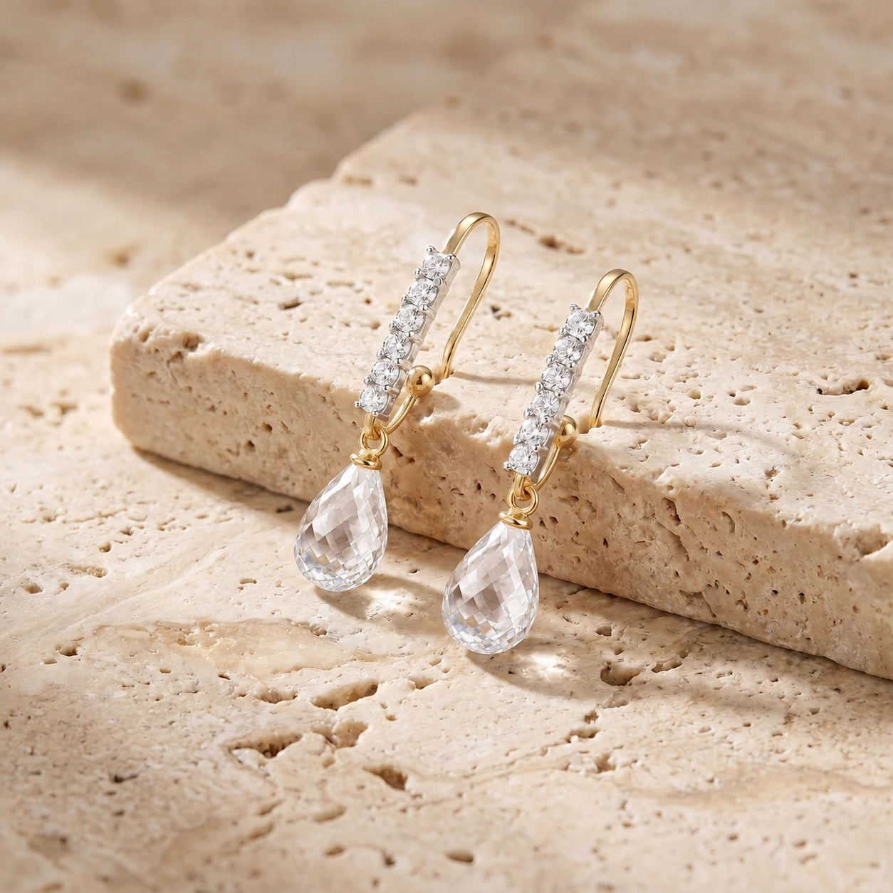 Yellow Gold White Topaz & Diamond — Mariagiuliana