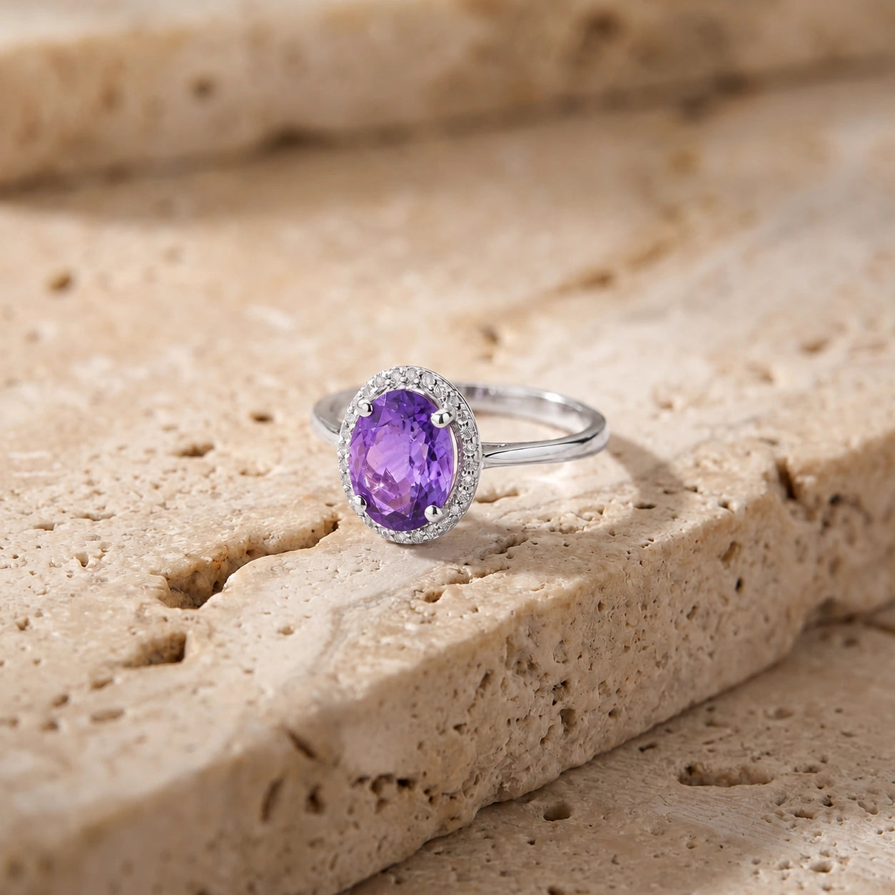 White Gold Diamond & Amethyst — Diodata