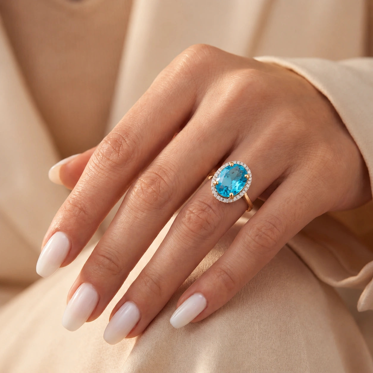 Yellow Gold Diamond & Blue Topaz — Diodata