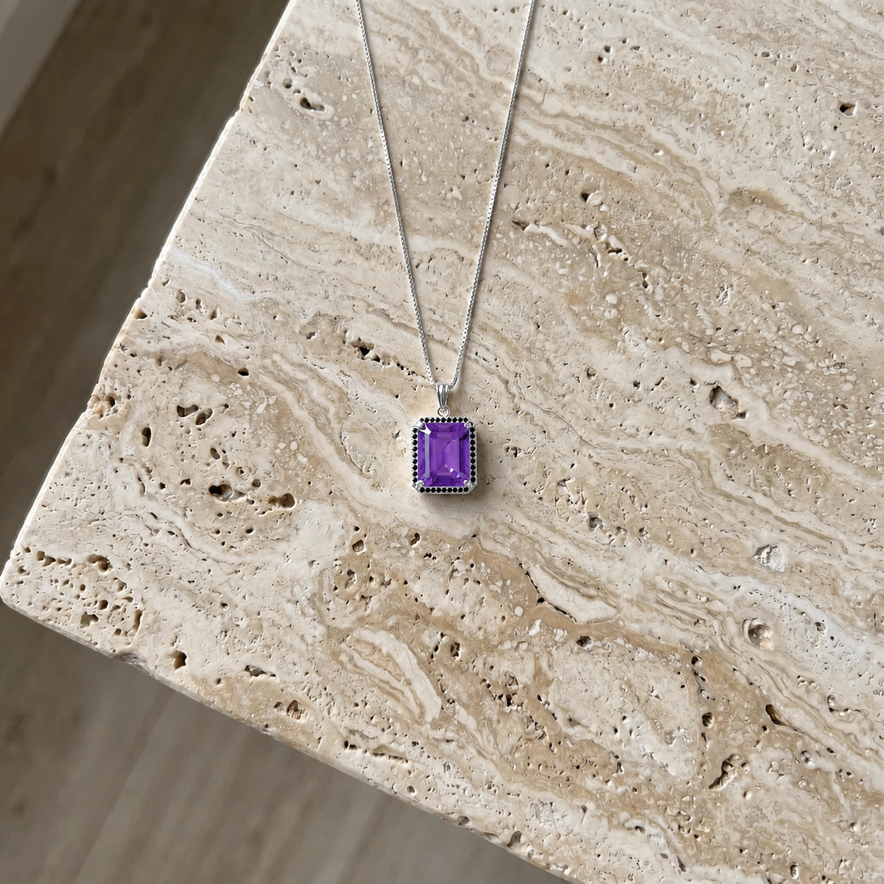 White Gold Pendant Necklace Amethyst 10K — Cinzia