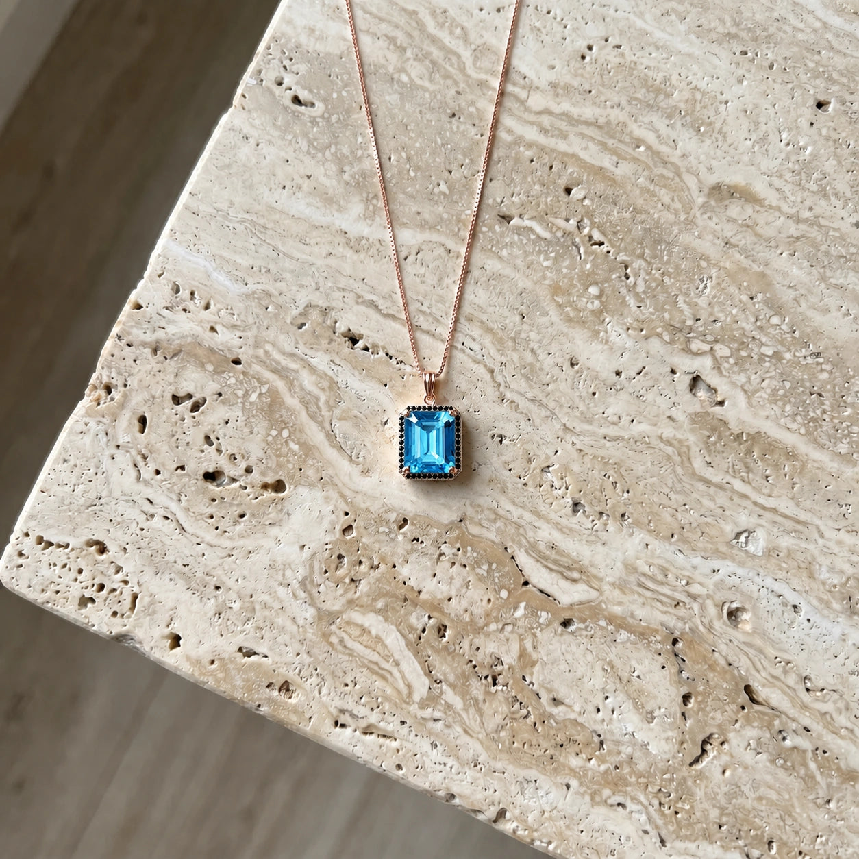Rose Gold Pendant Necklace Blue Topaz 10K — Cinzia