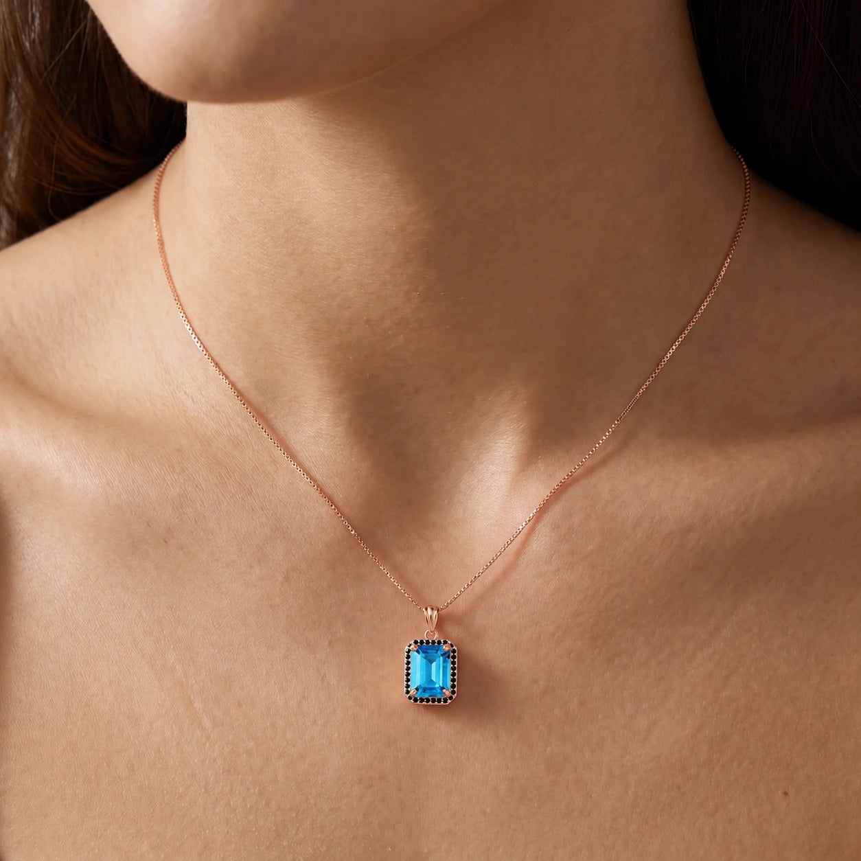 Rose Gold Pendant Necklace Blue Topaz 10K — Cinzia