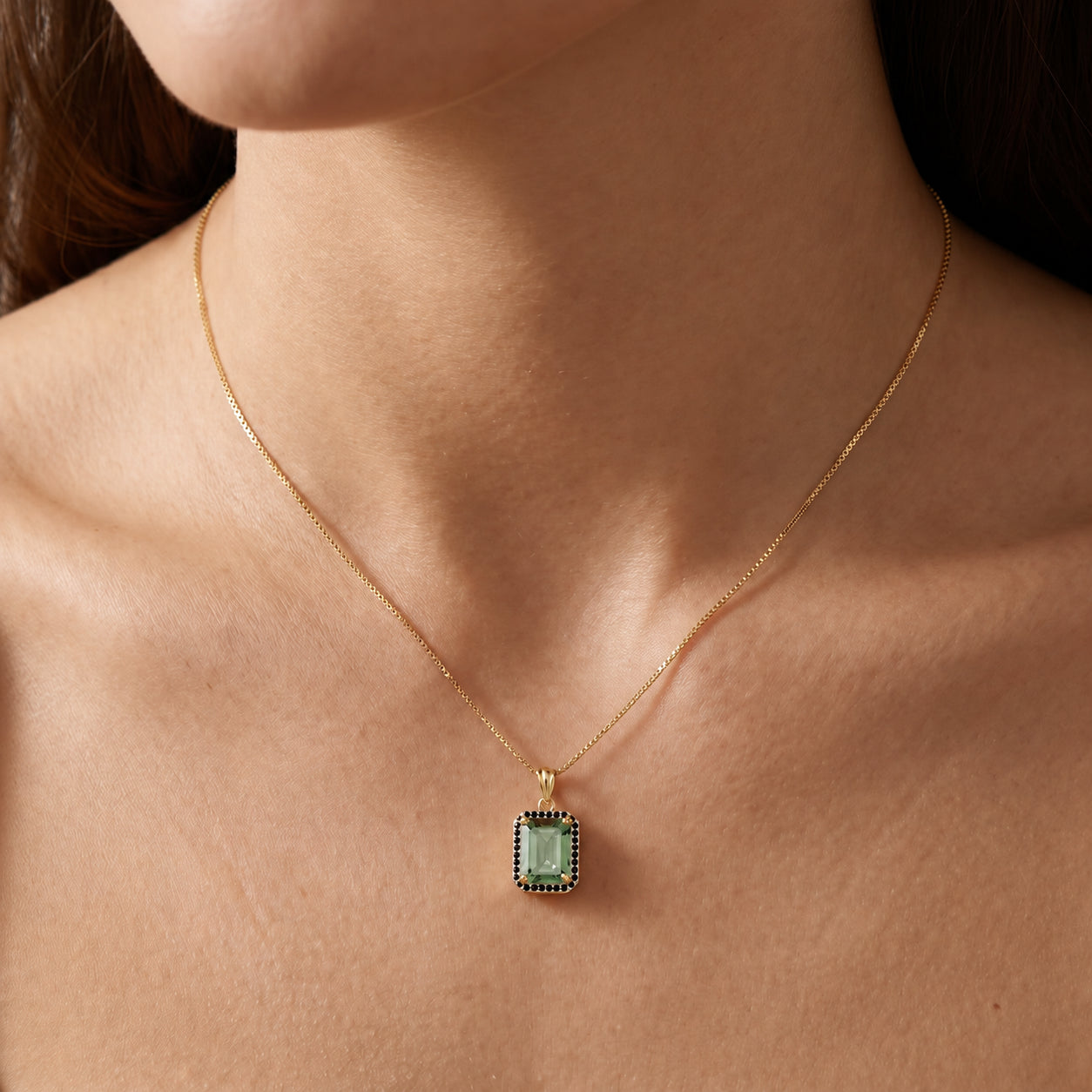Yellow Gold Pendant Necklace Green Amethyst 10K — Cinzia