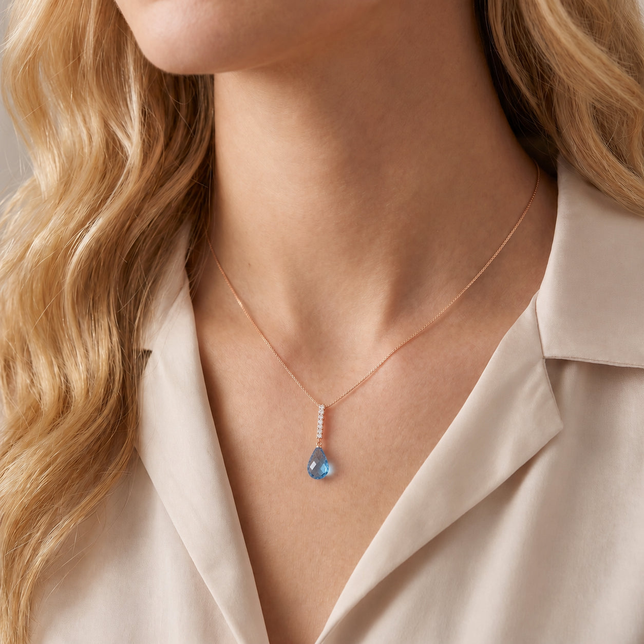 Rose Gold Pendant Necklace Blue Topaz 10K — Cinzia
