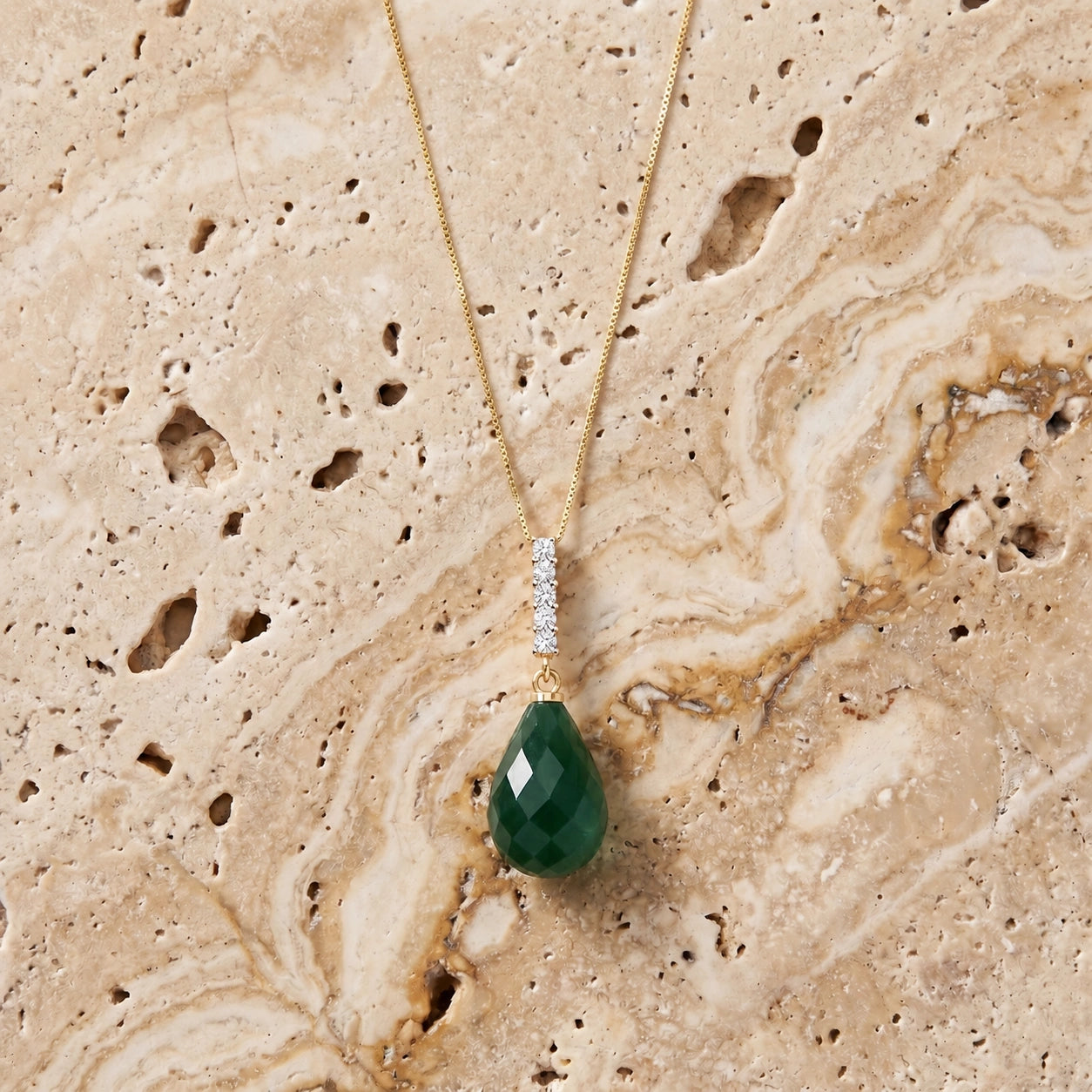 Yellow Gold Pendant Necklace Sapphire 10K — Cinzia