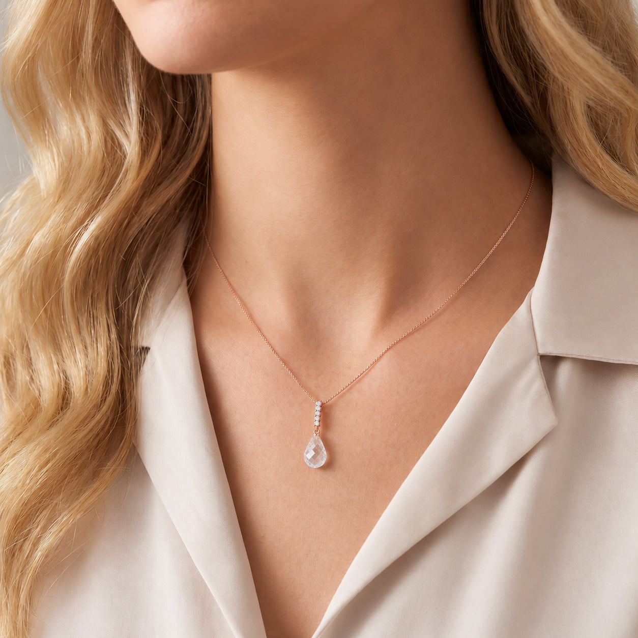 Rose Gold Pendant Necklace White Topaz 10K — Cinzia