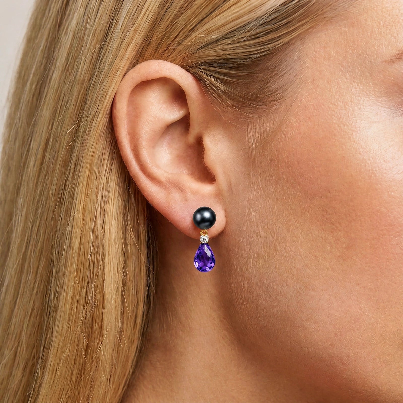 Yellow Gold Amethyst & Black Pearl & Diamond — Rosaflora