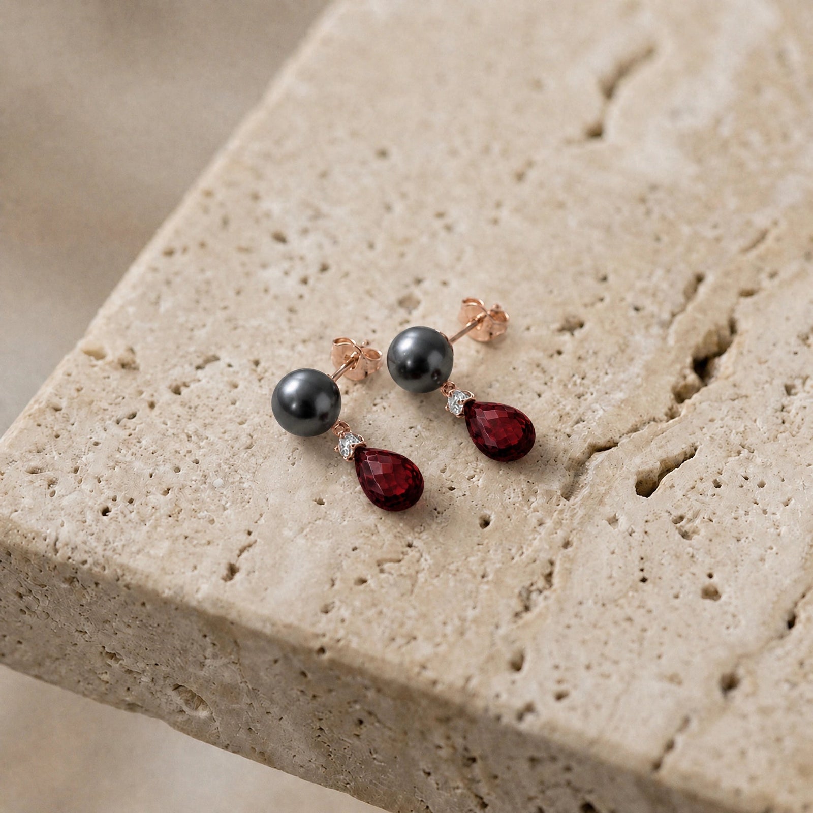 Rose Gold Garnet & Black Pearl & Diamond — Rosaflora