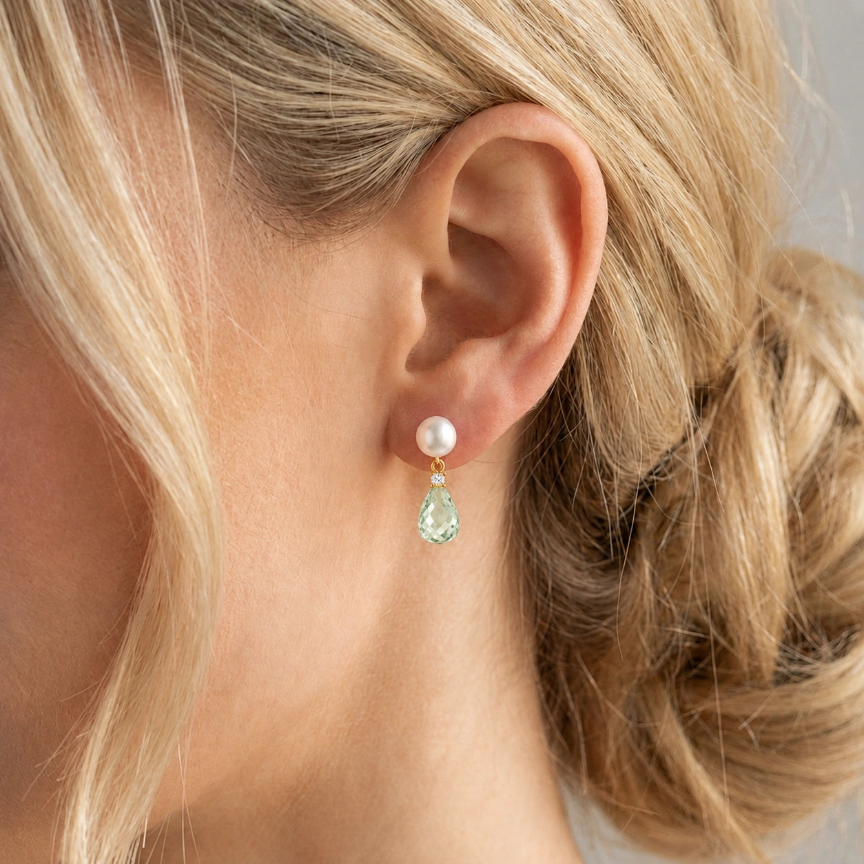 Yellow Gold Pearl & Diamond & Green Amethyst — Rosaflora