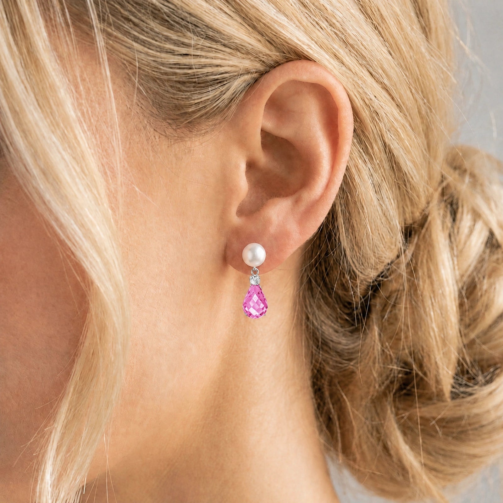 White Gold Pink Topaz & Pearl & Diamond — Rosaflora