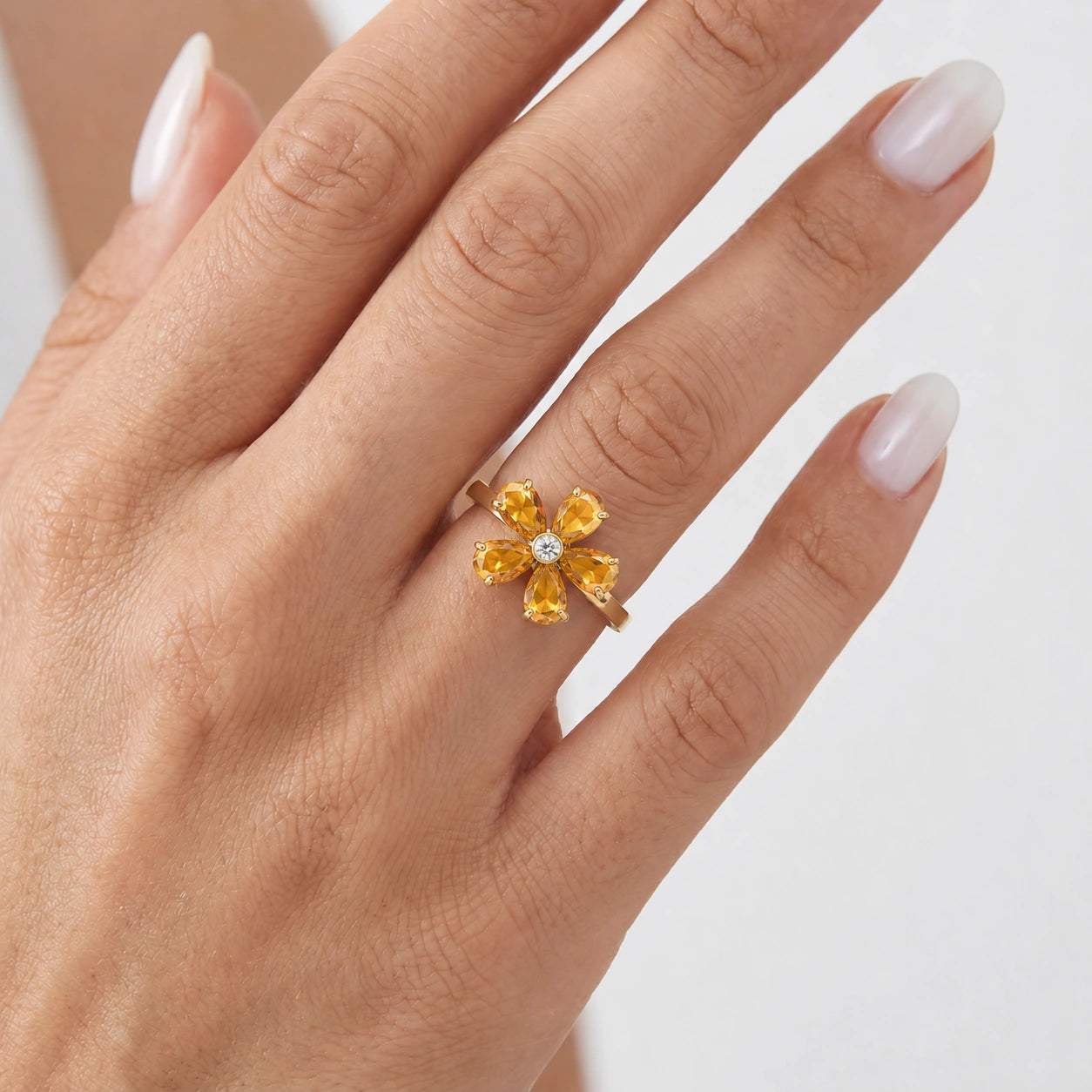 Yellow Gold Ring Citrine 10K — Rosalba
