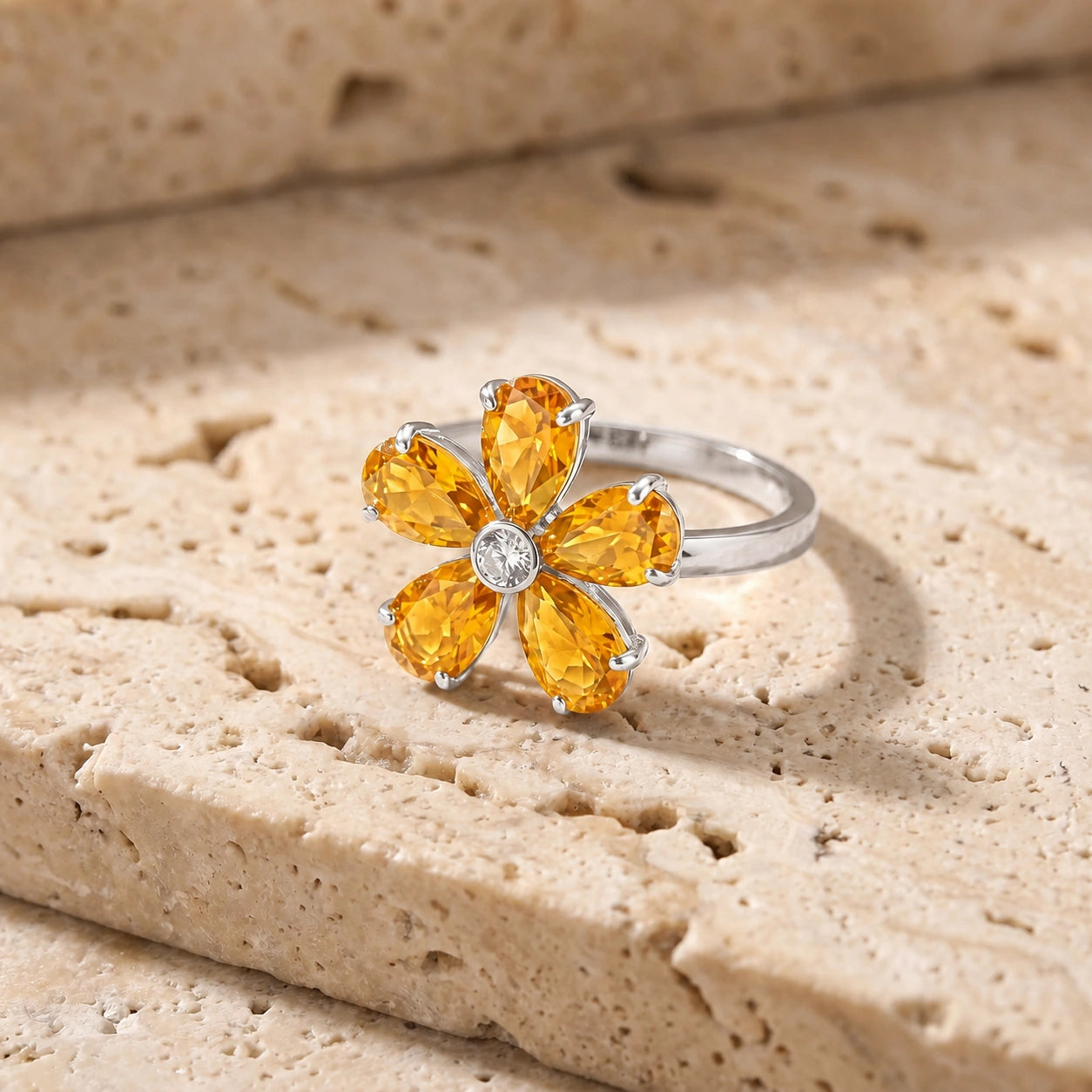 White Gold Diamond & Citrine — Dora