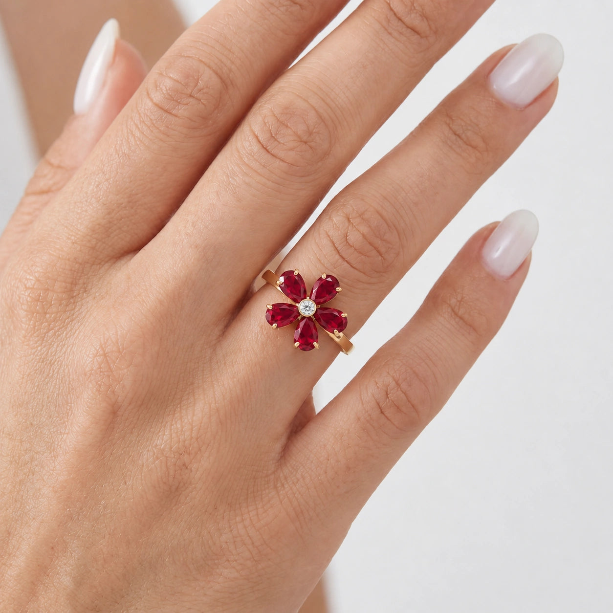 Yellow Gold Ring Ruby 10K — Rosalba