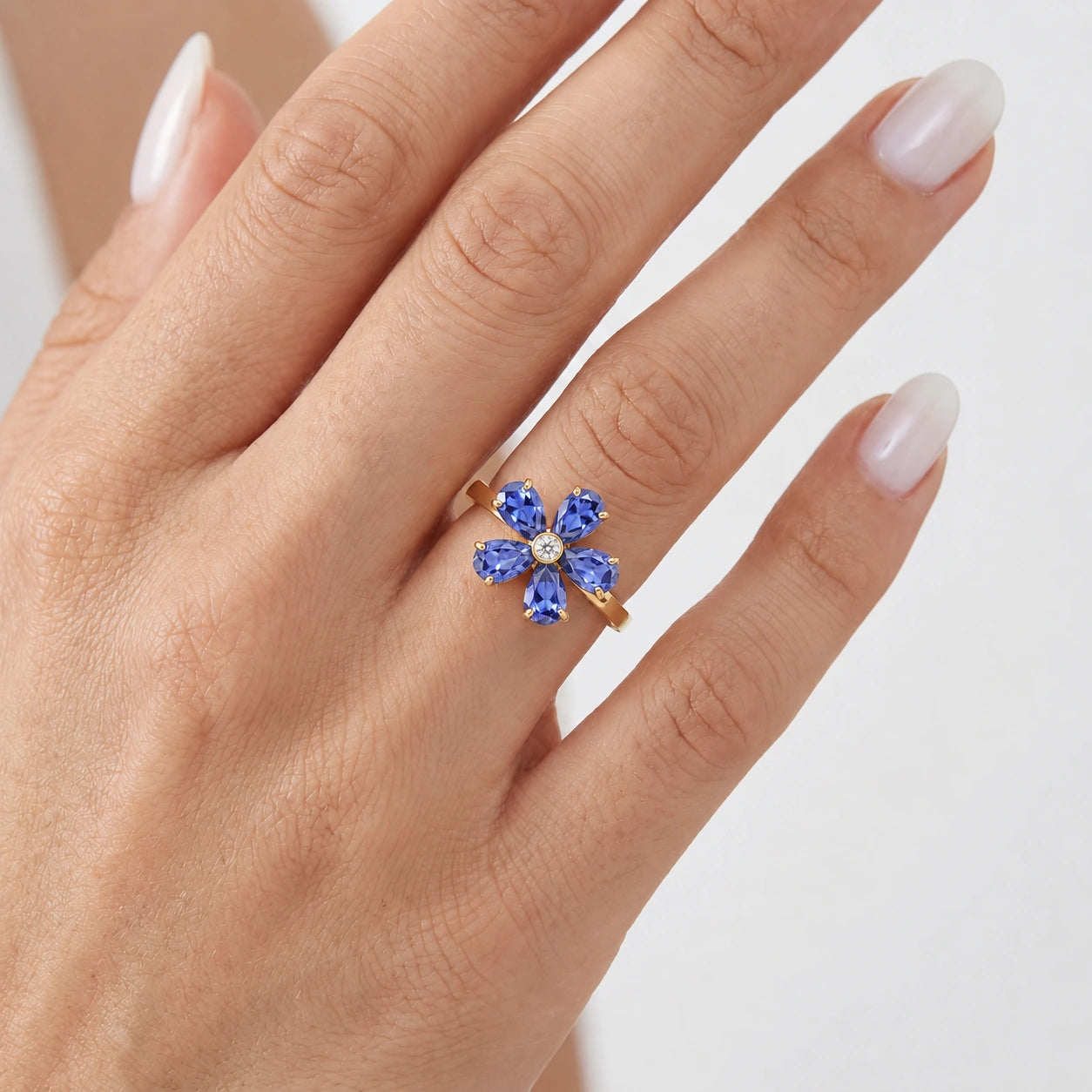 Yellow Gold Ring Tanzanite 10K — Rosalba
