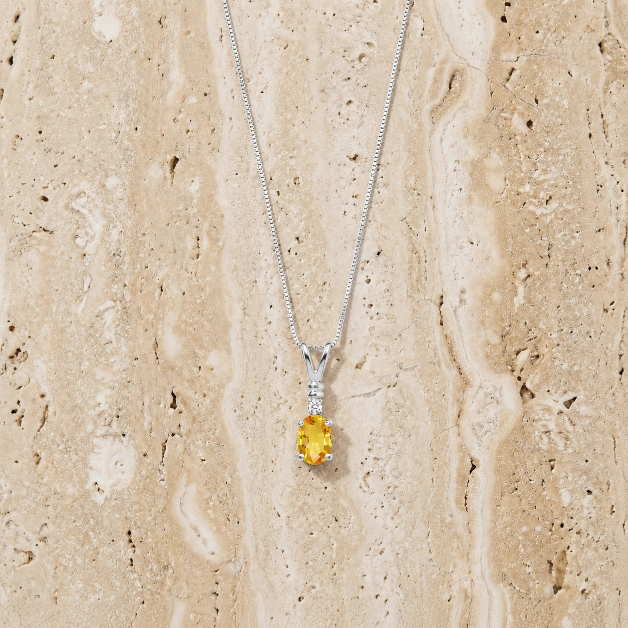 White Gold Heritage Pendant Necklace Citrine 10K — Elsa