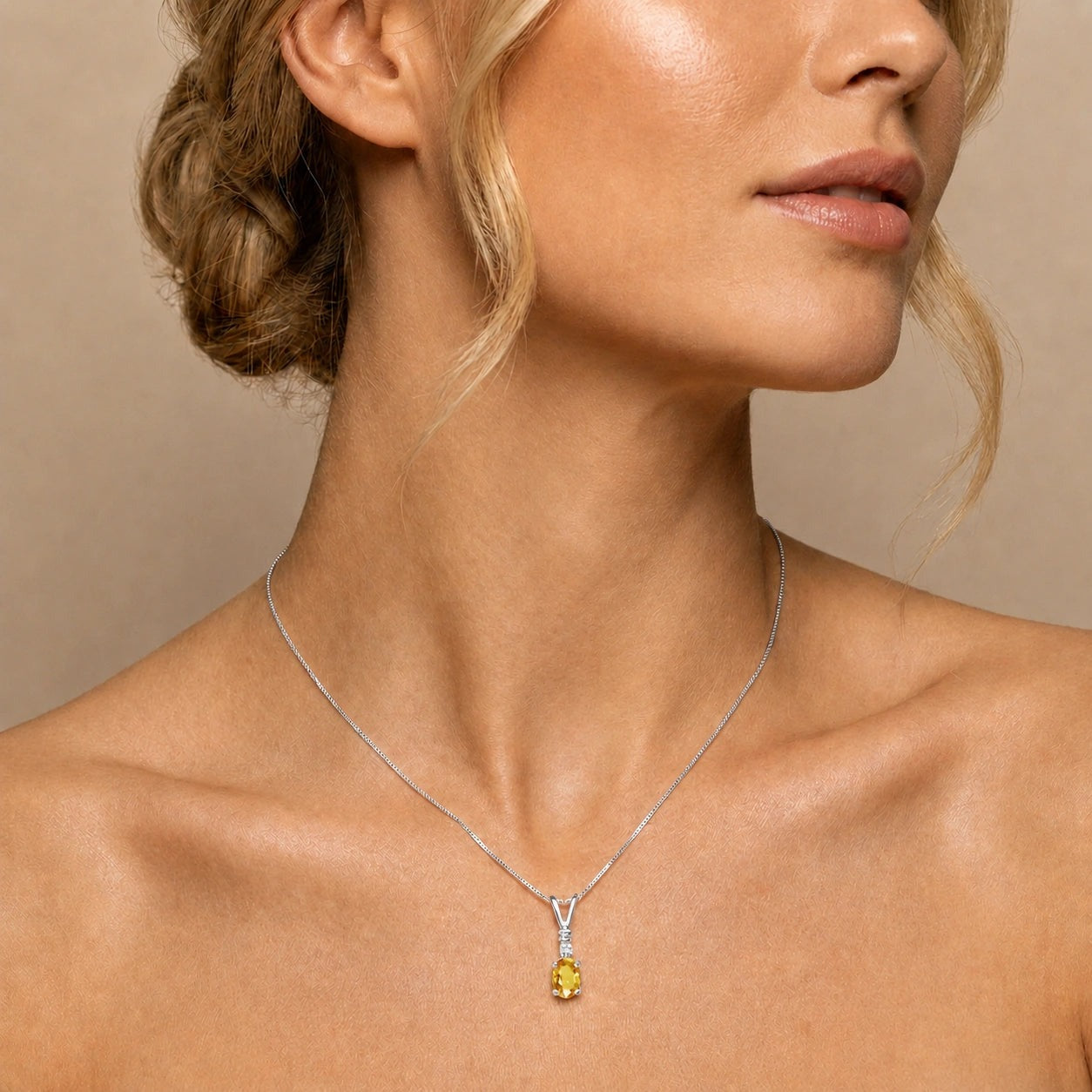 White Gold Heritage Pendant Necklace Citrine 10K — Elsa
