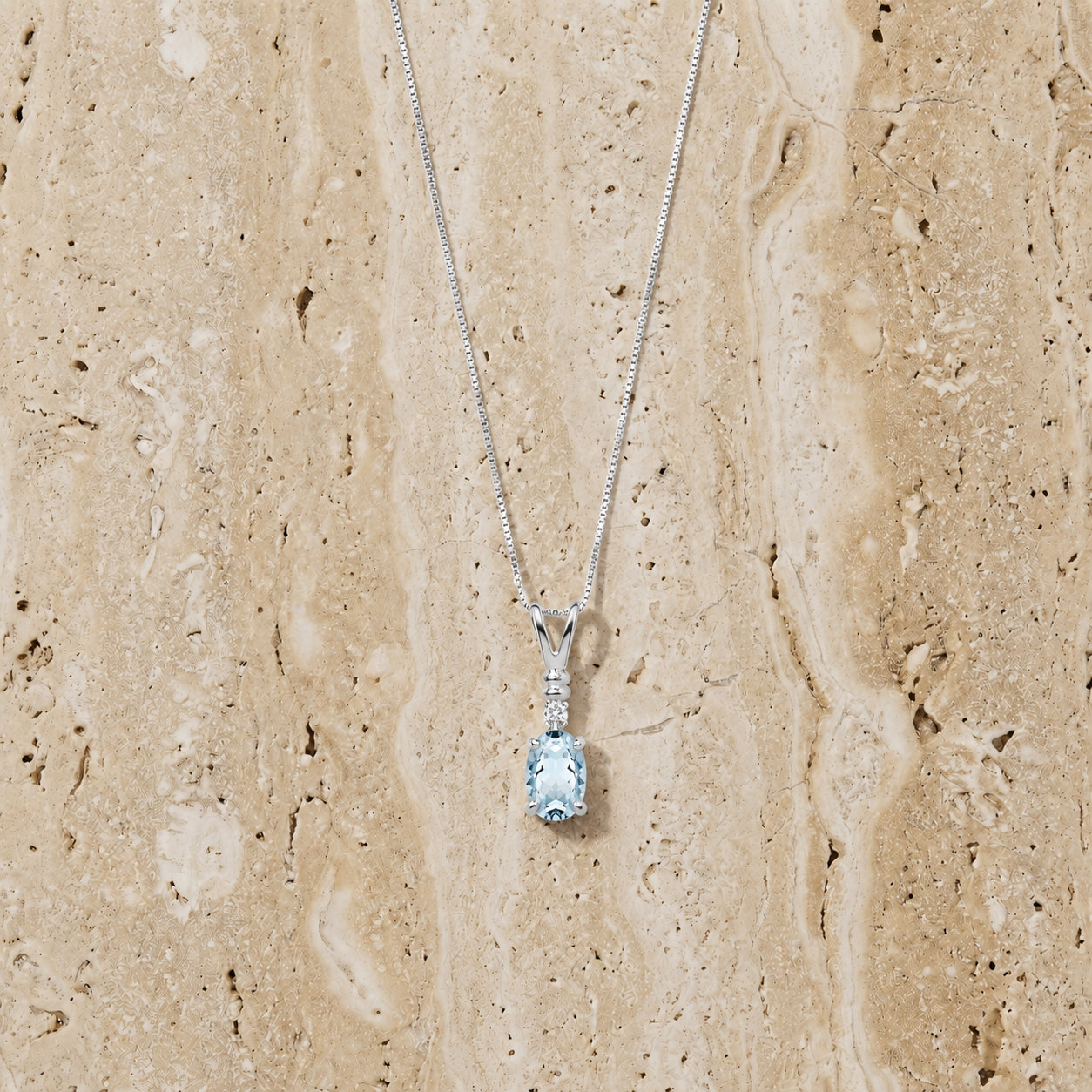 White Gold Heritage Pendant Necklace Amethyst 10K — Elsa