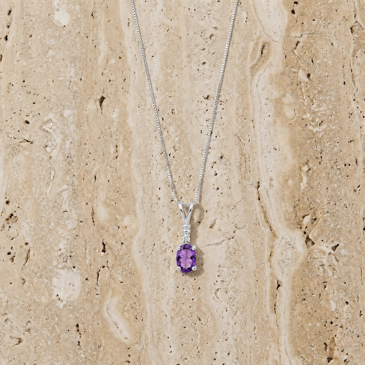 White Gold Heritage Pendant Necklace Amethyst 10K — Elsa