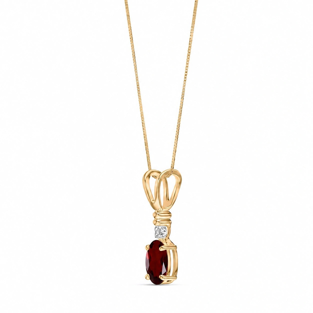 Yellow Gold Heritage Pendant Necklace Garnet 10K — Elsa