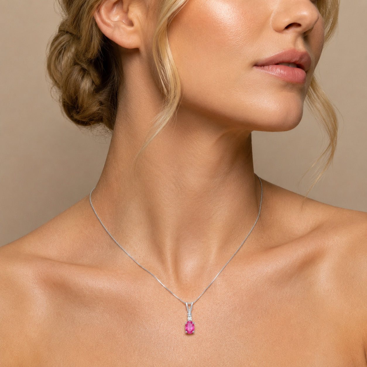 White Gold Heritage Pendant Necklace Aquamarine 10K — Elsa