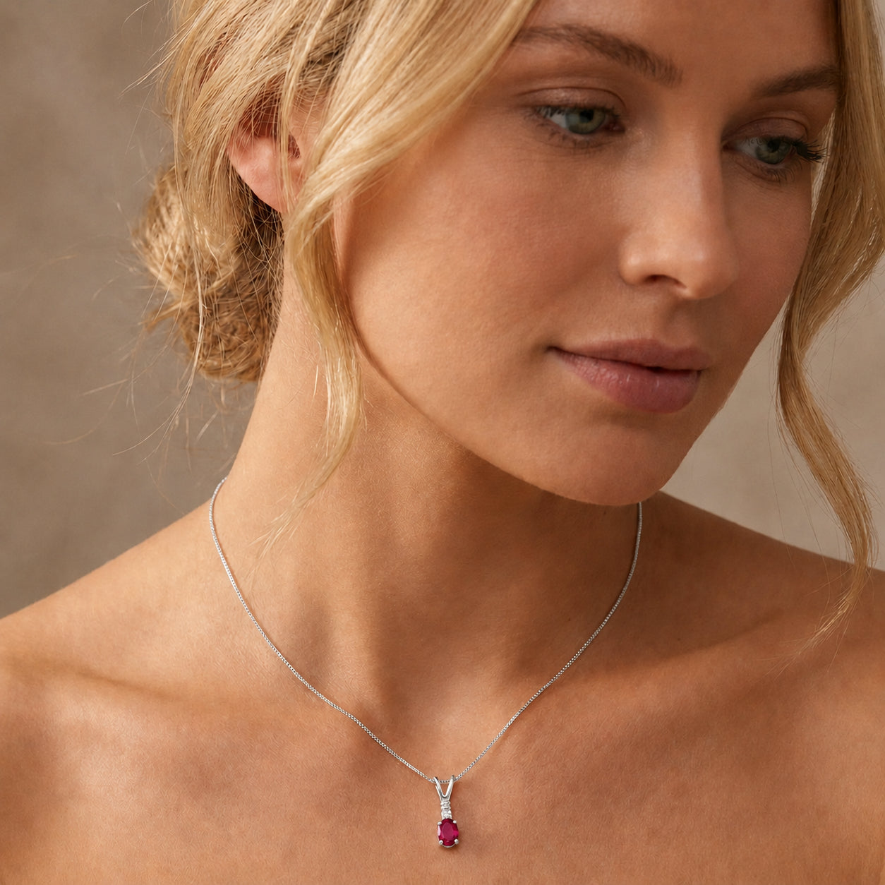White Gold Heritage Pendant Necklace Tanzanite 10K — Elsa