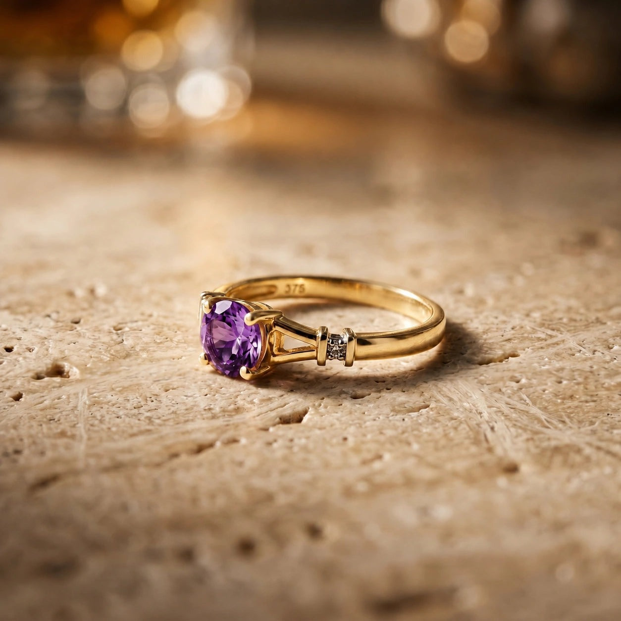 Yellow Gold Signature Ring Amethyst 10K — Guendalina