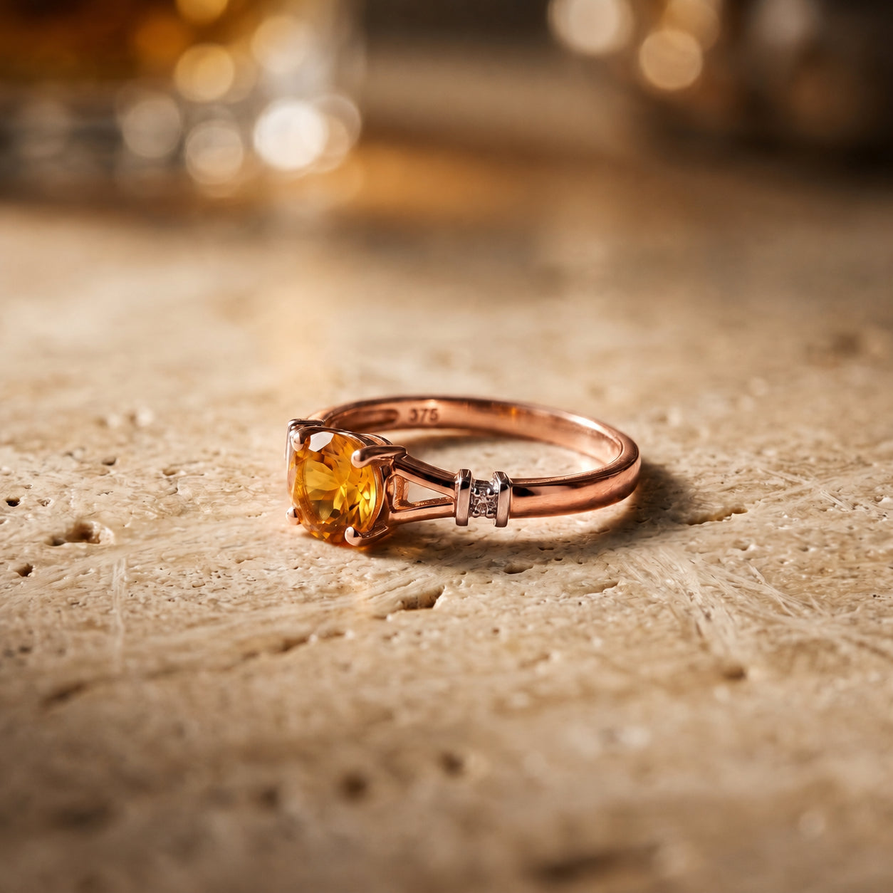 Rose Gold Signature Ring Garnet 10K — Guendalina