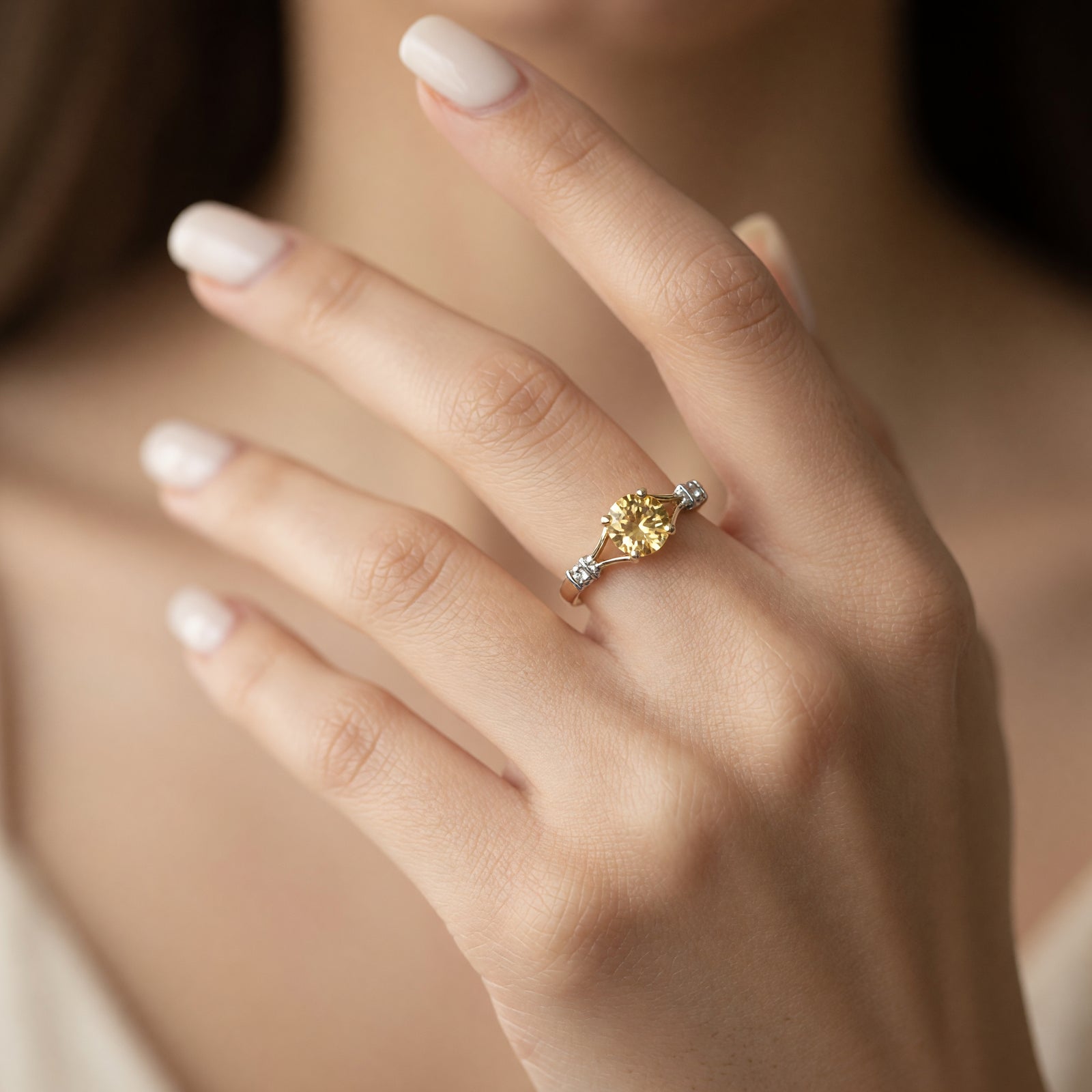 Yellow Gold Signature Ring Garnet 10K — Guendalina