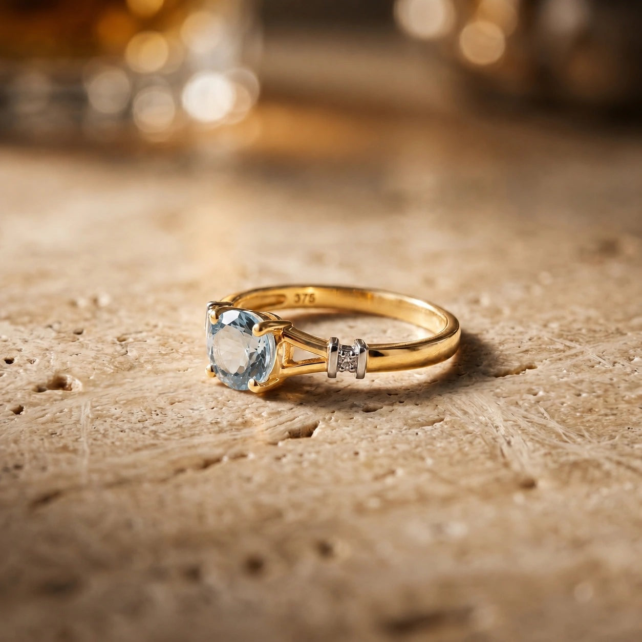 Yellow Gold Signature Ring Aquamarine 10K — Guendalina