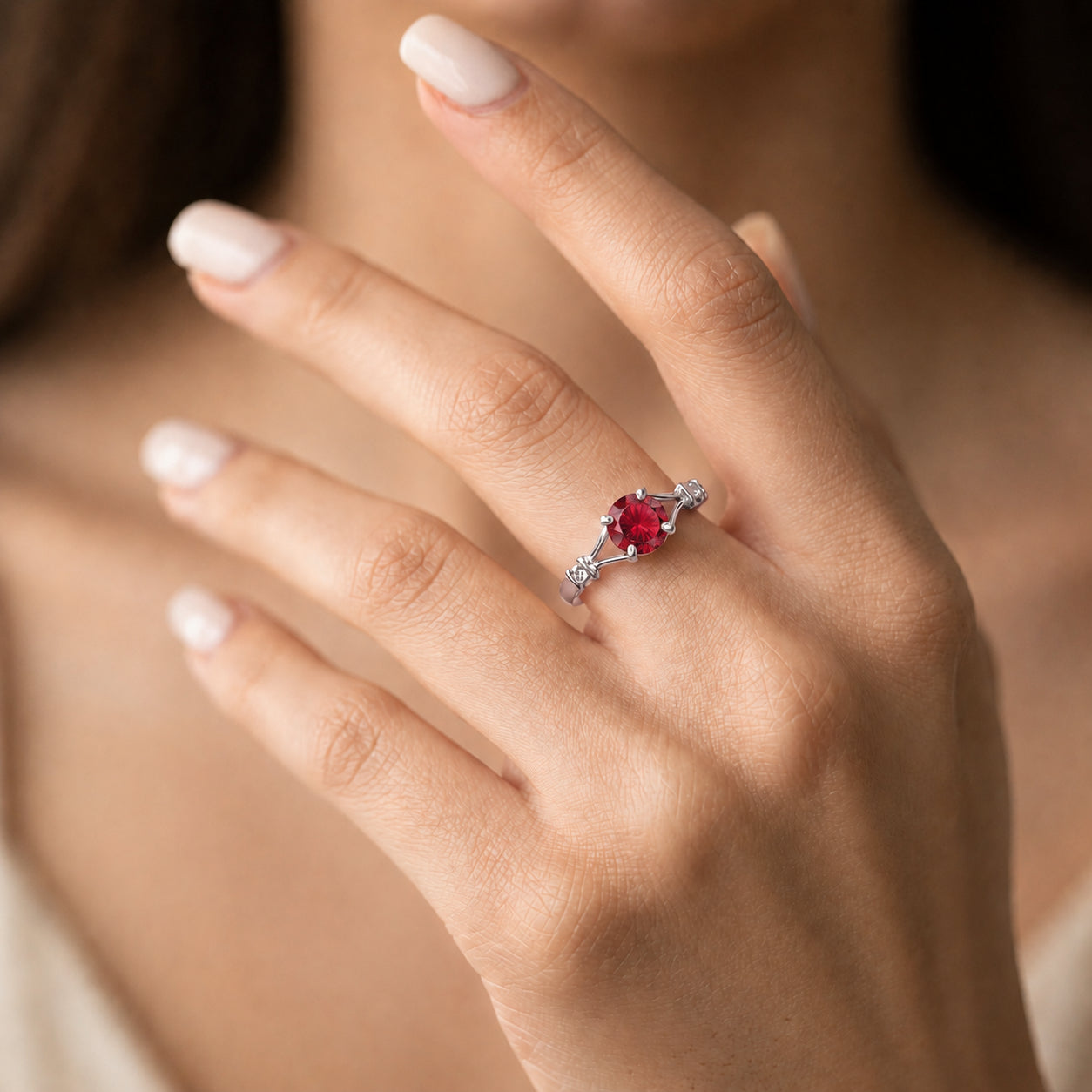 White Gold Signature Ring Sapphire 10K — Guendalina