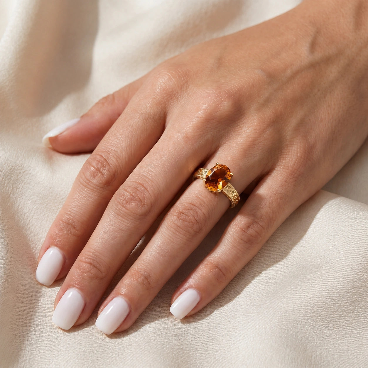 Yellow Gold Garnet — Rosa