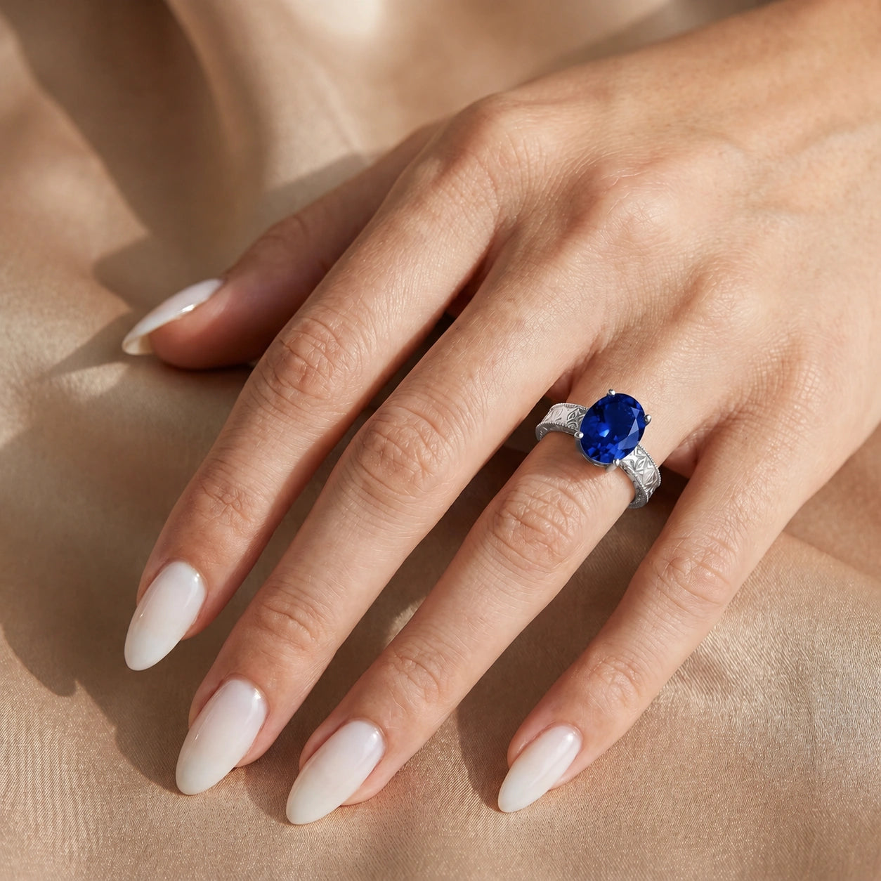 White Gold Sapphire — Rosa