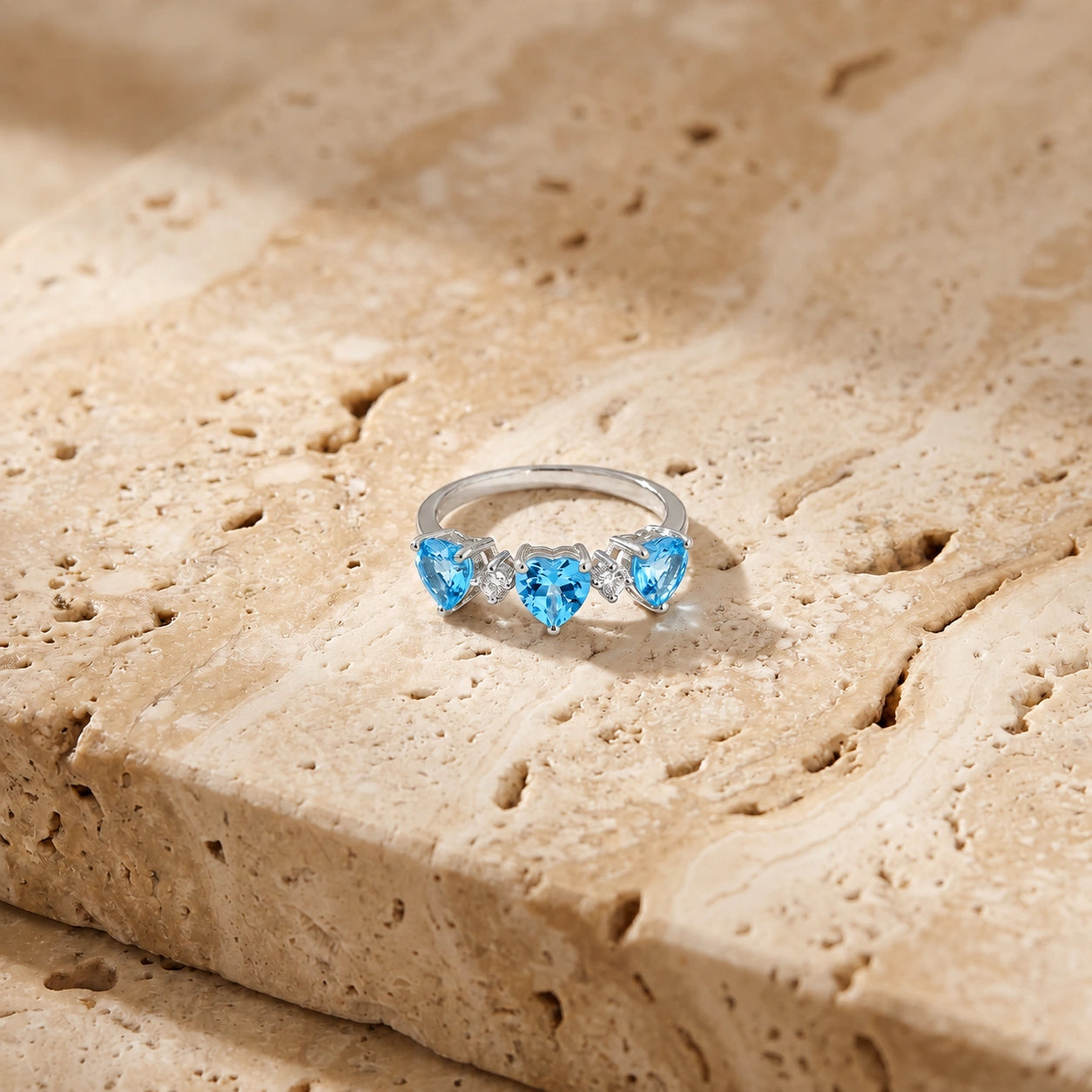 White Gold Blue Topaz & Diamond — Salomè