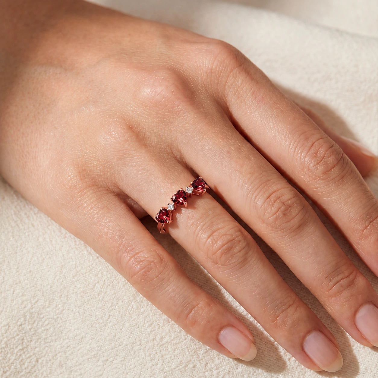Rose Gold Garnet & Diamond — Salomè