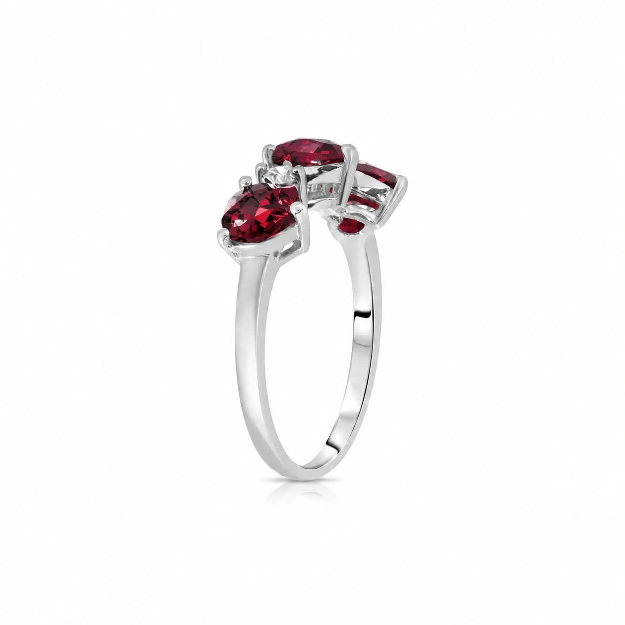White Gold Garnet & Diamond — Salomè