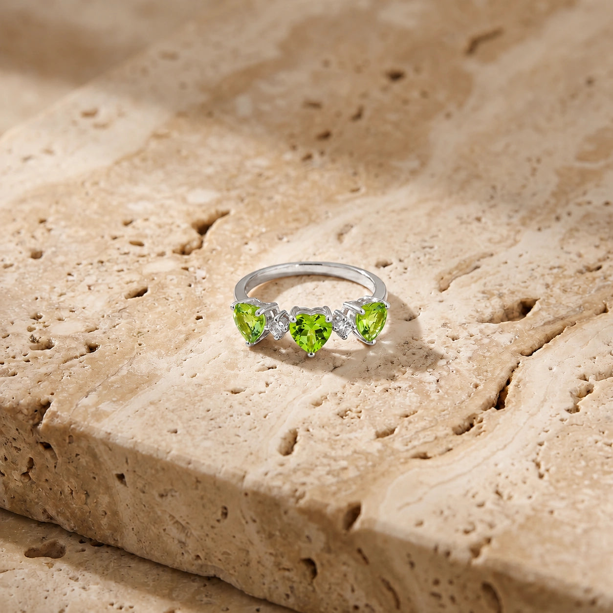 White Gold Peridot & Diamond — Salomè