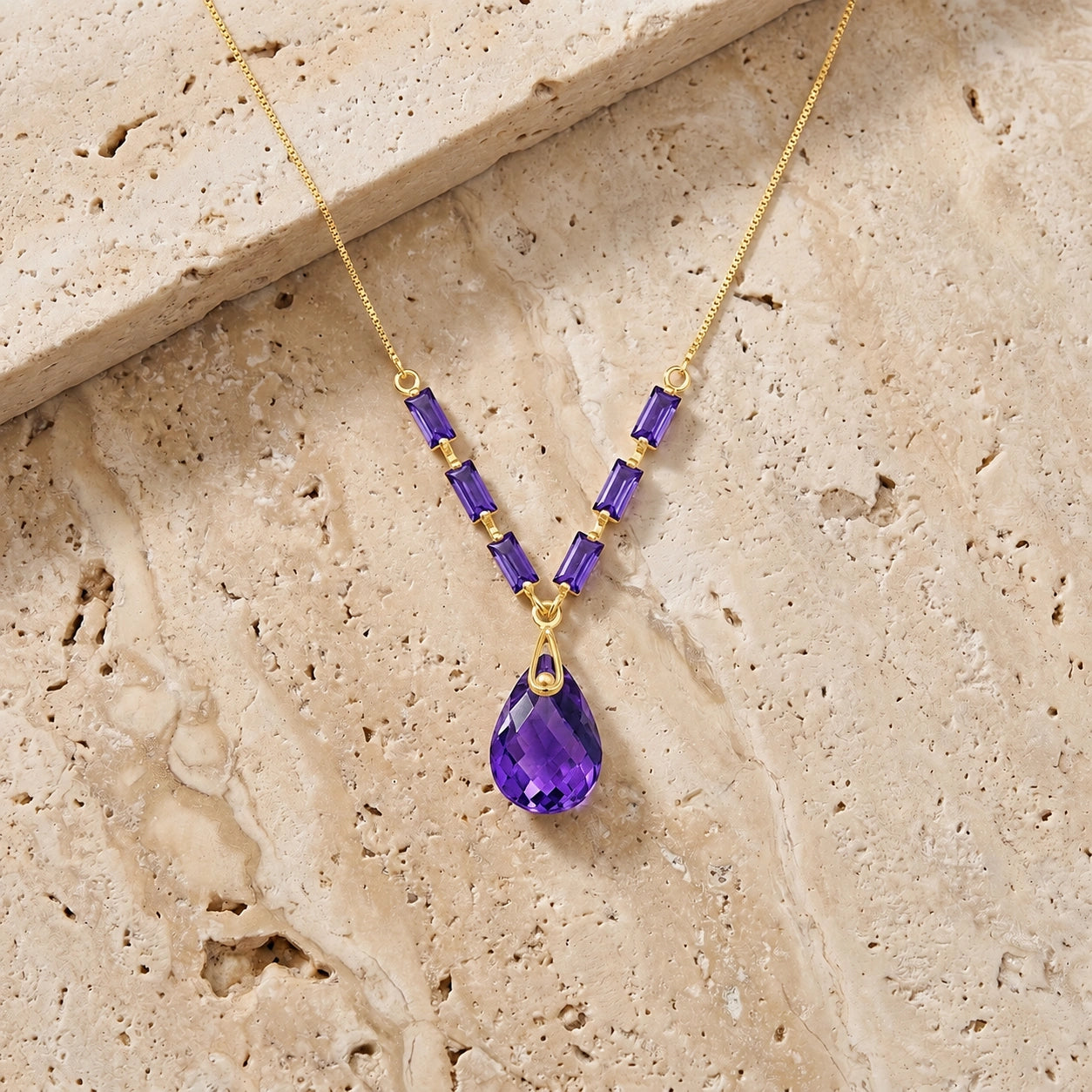 Yellow Gold Amethyst — Santa