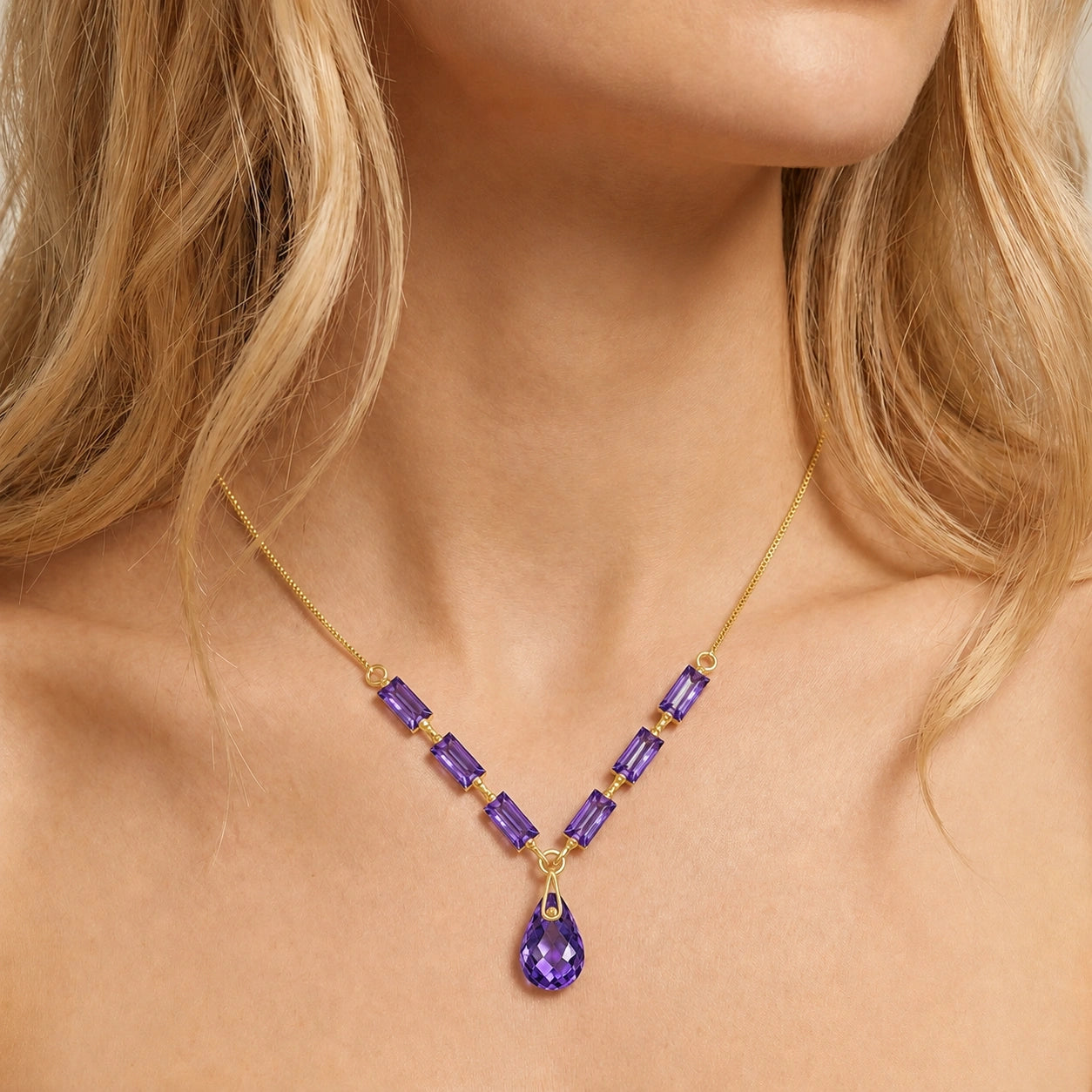 Yellow Gold Amethyst — Santa