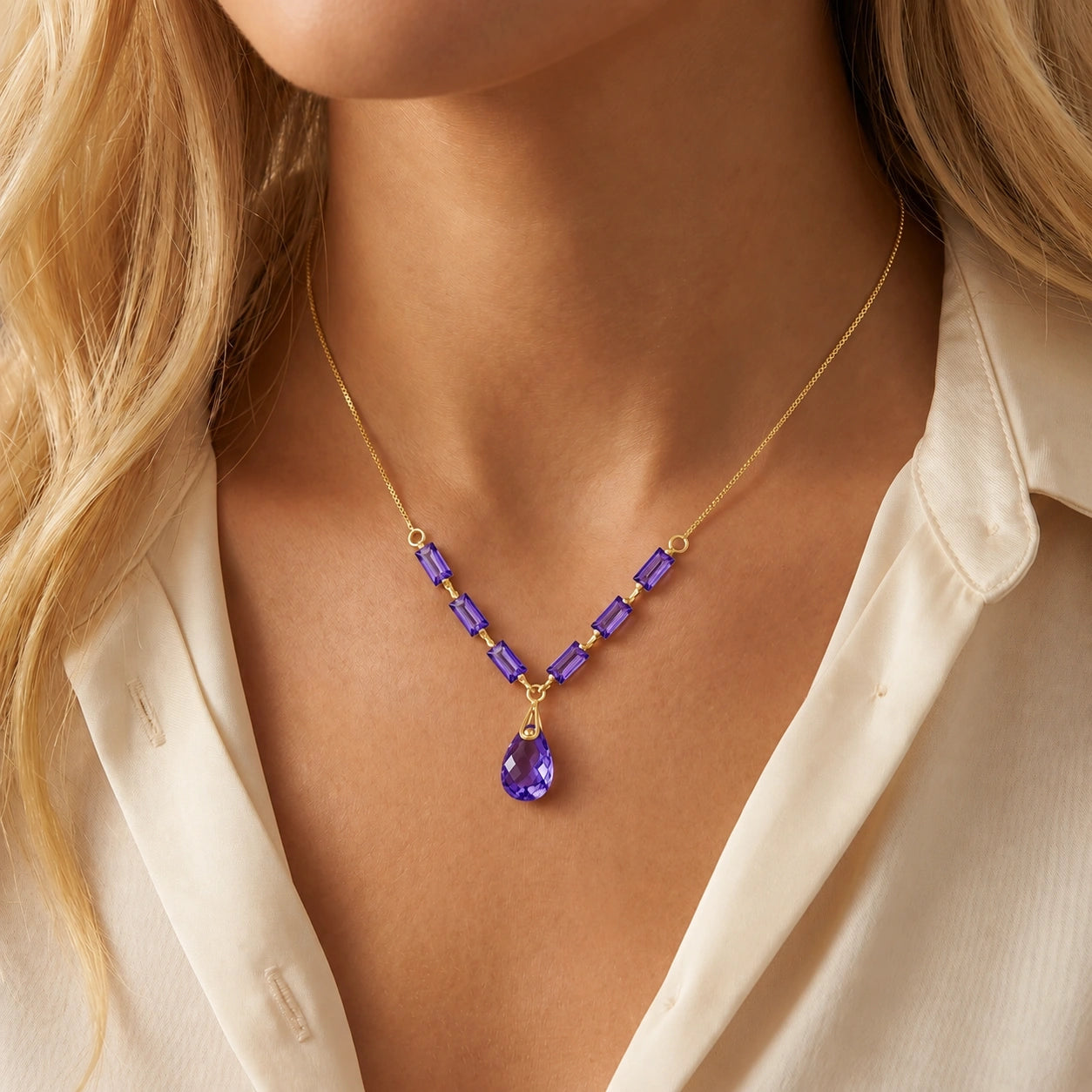 Yellow Gold Amethyst — Santa