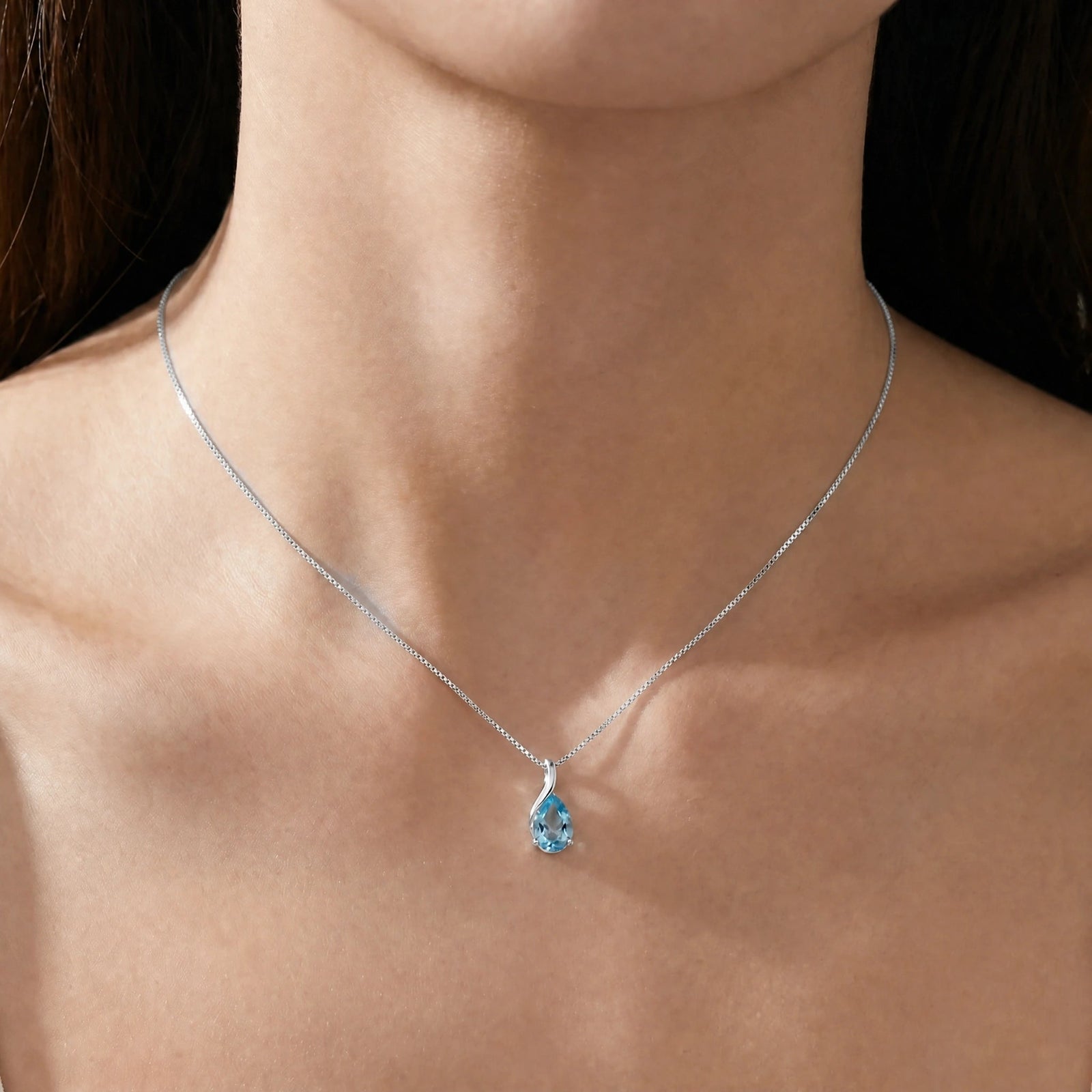 White Gold Blue Topaz — Danila