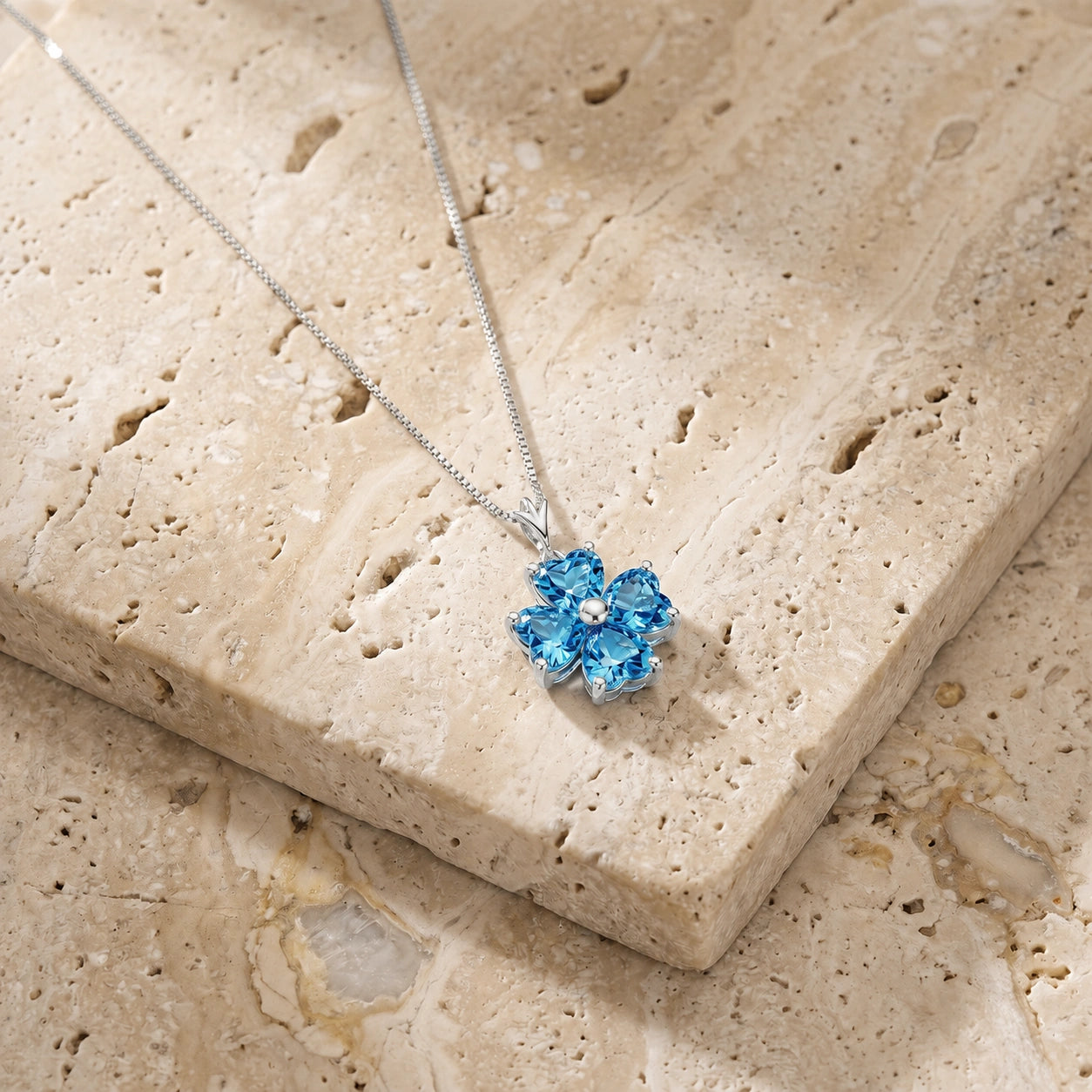 White Gold Blue Topaz — Aretusa