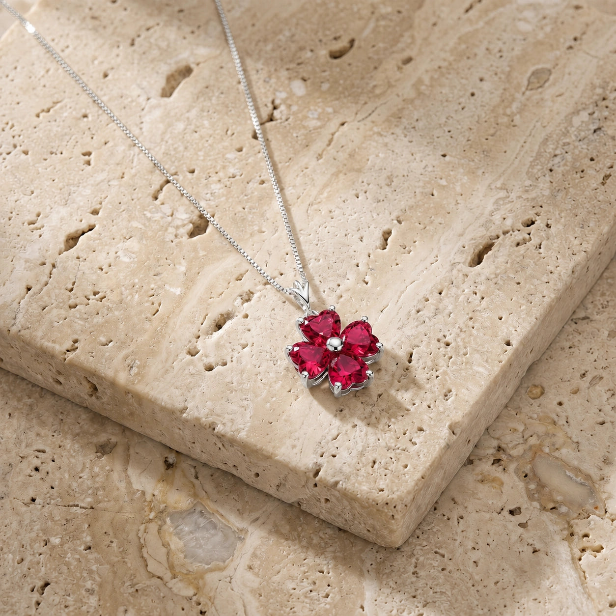 White Gold Ruby — Aretusa